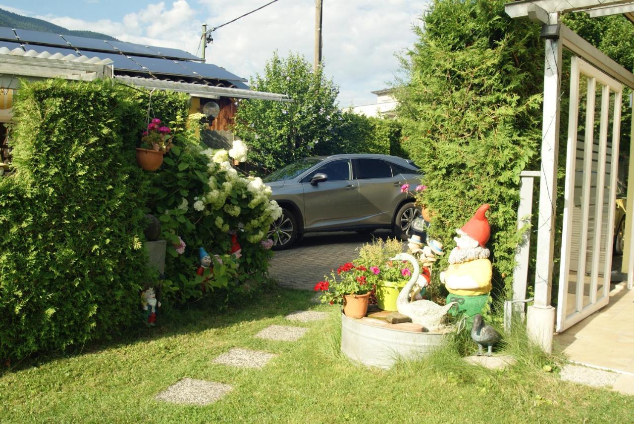 Ferienwohnungen Schiller Landskron Ngoại thất bức ảnh